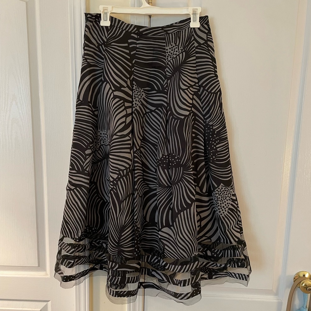 Anthropologie Sachin + Babi gray and black midi skirt with tulle - size 10